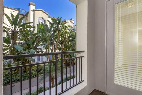 9237 Regents Rd #K203, La Jolla, CA 92037 photo 11