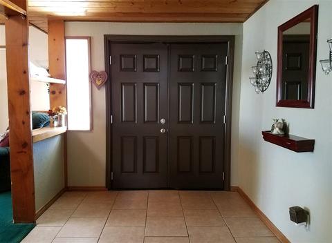 536 S Kalbaugh St, Ramona, CA 92065 photo 3