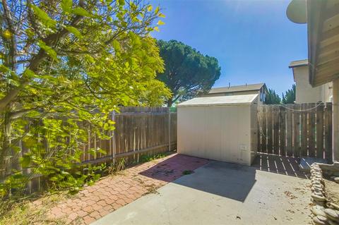 8318 Panorama Ridge Ct, Spring Valley, CA 91977 photo 12