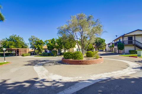 8318 Panorama Ridge Ct, Spring Valley, CA 91977 photo 14