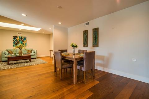 7656 Caminito Coromandel, La Jolla, CA 92037 photo 4