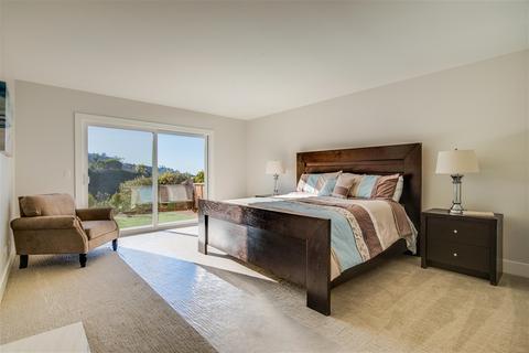 7656 Caminito Coromandel, La Jolla, CA 92037 photo 15