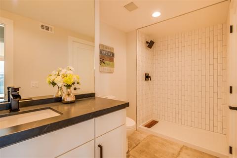 7656 Caminito Coromandel, La Jolla, CA 92037 photo 13