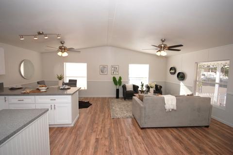 450 E Bradley #SPC 133, El Cajon, CA 92021 photo 3