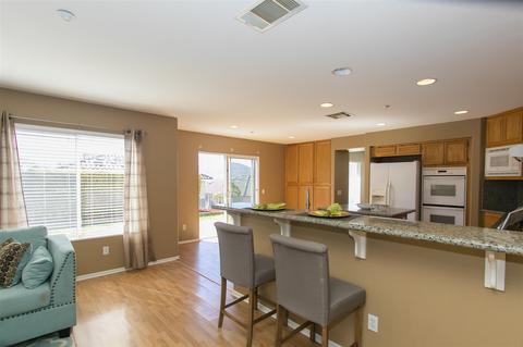 2063 Crystal Clear Dr, Spring Valley, CA 91978 photo 7