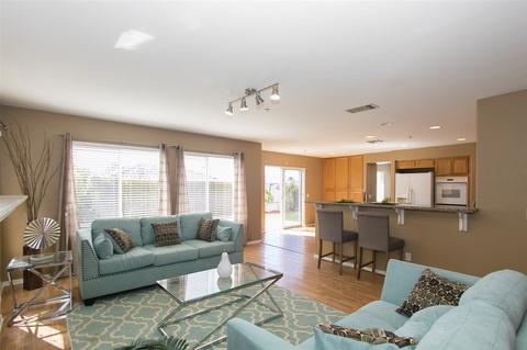 2063 Crystal Clear Dr, Spring Valley, CA 91978 photo 3
