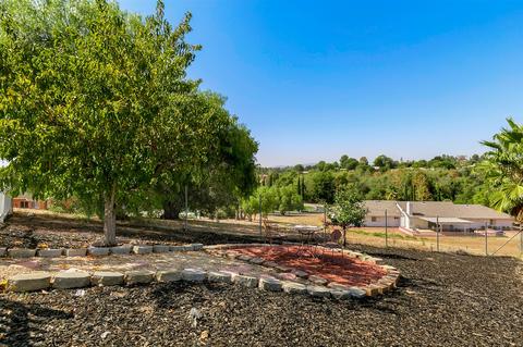 2211 Crest Hill Ln, Fallbrook, CA 92028 photo 24