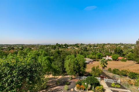 2211 Crest Hill Ln, Fallbrook, CA 92028 photo 20