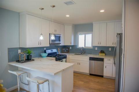 825 Palm Ter, Escondido, CA 92025 photo 1