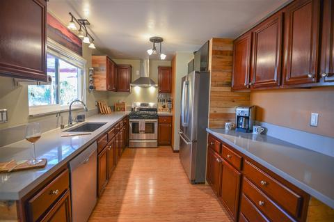 3981 Johnson Dr, Oceanside, CA 92056 photo 6