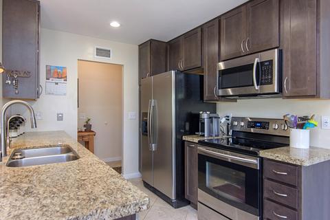 14750 Gail Park Ln, Poway, CA 92064 photo 4