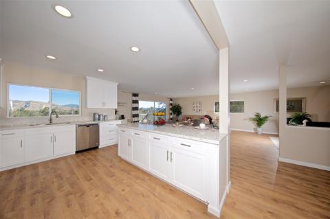 11565 Legendale, Lakeside, CA 92040 photo 2