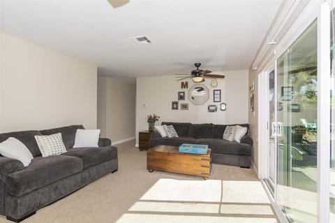 4001 Genine Dr, Oceanside, CA 92056 photo 5