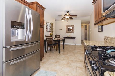 4001 Genine Dr, Oceanside, CA 92056 photo 9