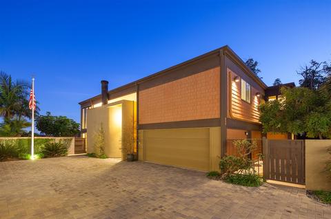 903 Adella Ave, Coronado, CA 92118 photo 2