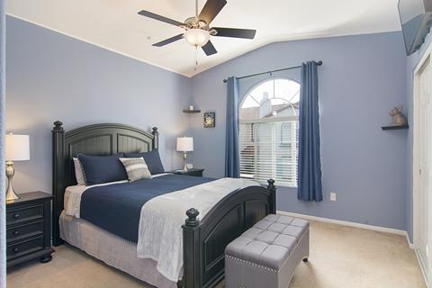 315 Dolphin Ln #4, Oceanside, CA 92058 photo 4
