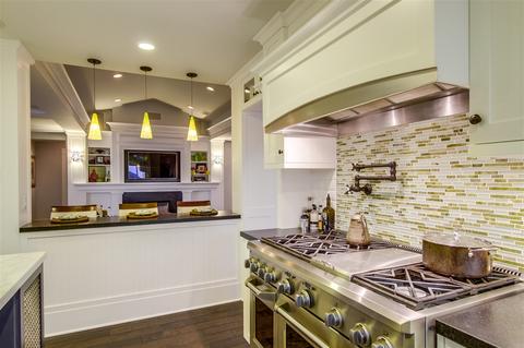 5524 Candlelight Dr, La Jolla, CA 92037 photo 1
