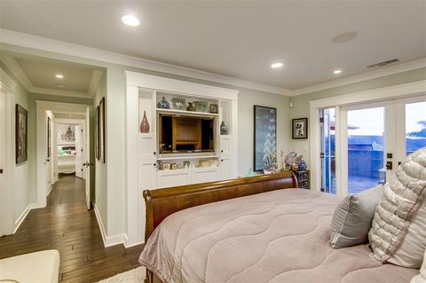 5524 Candlelight Dr, La Jolla, CA 92037 photo 15