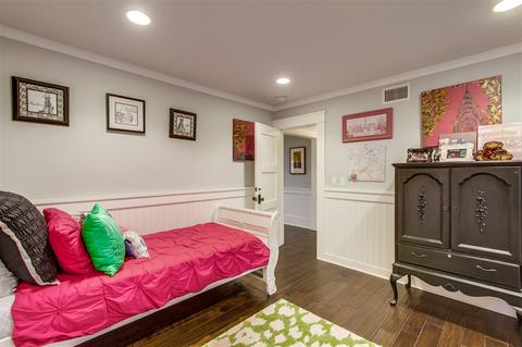 5524 Candlelight Dr, La Jolla, CA 92037 photo 17