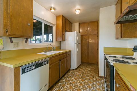 225 Hope St, Ramona, CA 92065 photo 6