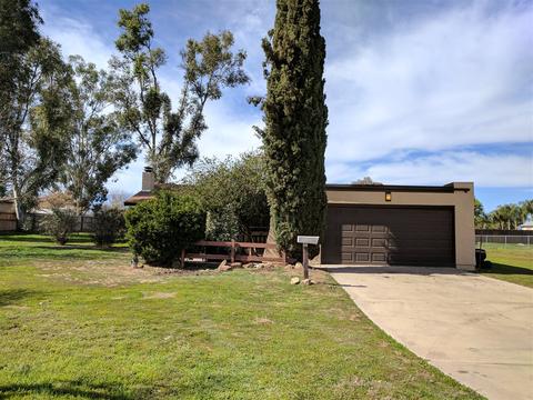225 Hope St, Ramona, CA 92065 photo 1
