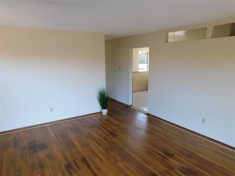 7500 Crary St, La Mesa, CA 91942 photo 7
