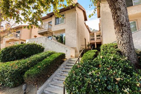8272 Gilman Dr #23, La Jolla, CA 92037 photo 1