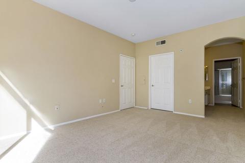 9237 Regents Rd #K227, La Jolla, CA 92037 photo 10