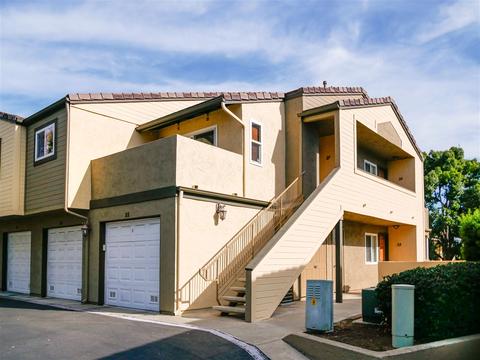 5010 Los Morros Way #27, Oceanside, CA 92057 photo 2
