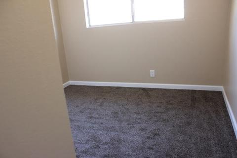 10507 Kerrigan Ct, Santee, CA 92071 photo 5