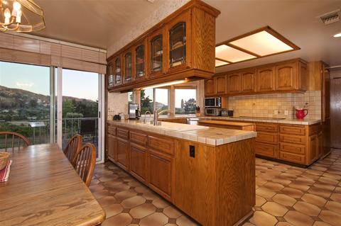 15438 Sky High Rd, Escondido, CA 92025 photo 9