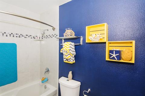 9568 Tuthill Way, Santee, CA 92071 photo 17