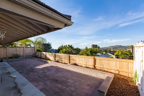7597 Dehesa Ct, Carlsbad, CA 92009 photo 5