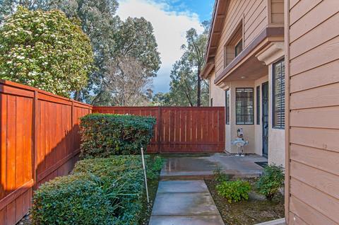 1146 Erin Dr, El Cajon, CA 92020 photo 2