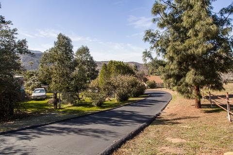 3196 Pine Ln, Spring Valley, CA 91978 photo 10