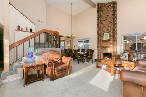 9551 Mavin Dr, Santee, CA 92071 photo 2