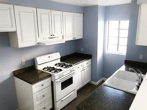 15338 Gundry Ave #203, Paramount, CA 90723 photo 2