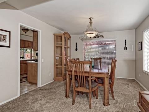 10328 Centinella Dr, La Mesa, CA 91941 photo 8