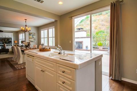 3975 Sacramento Dr, La Mesa, CA 91941 photo 10