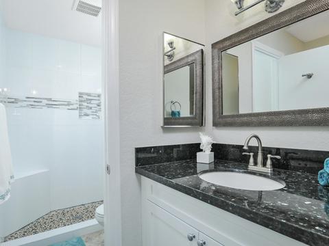 4015 Crescent Point Rd, Carlsbad, CA 92008 photo 17