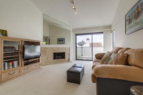 6952 Sandpiper Pl, Carlsbad, CA 92009 photo 7
