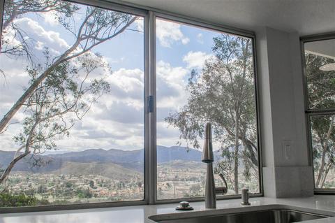 2324 Wind Riv, El Cajon, CA 92019 photo 12