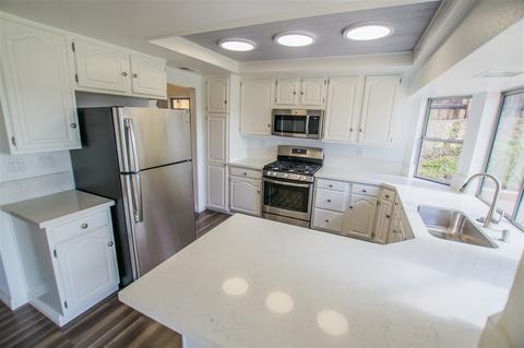 2324 Wind Riv, El Cajon, CA 92019 photo 3