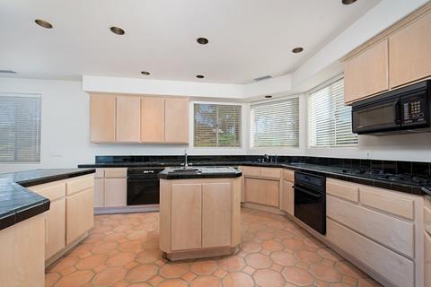 1152 Via Conejo, Escondido, CA 92029 photo 6