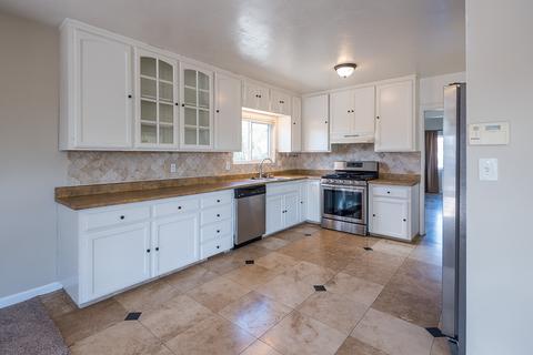 718 Fourth Ave, Chula Vista, CA 91910 photo 2