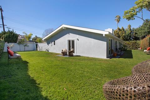 8911 Nottingham Pl, La Jolla, CA 92037 photo 11