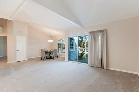 8617 Via Mallorca #E, La Jolla, CA 92037 photo 7