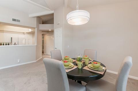 8617 Via Mallorca #E, La Jolla, CA 92037 photo 12