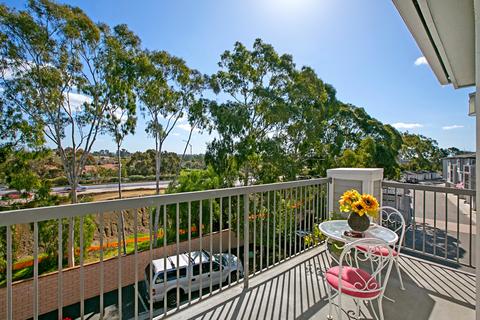 8617 Via Mallorca #E, La Jolla, CA 92037 photo 9