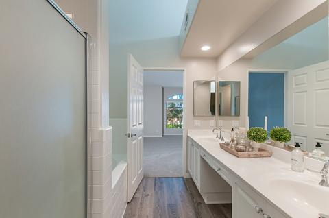 8617 Via Mallorca #E, La Jolla, CA 92037 photo 17